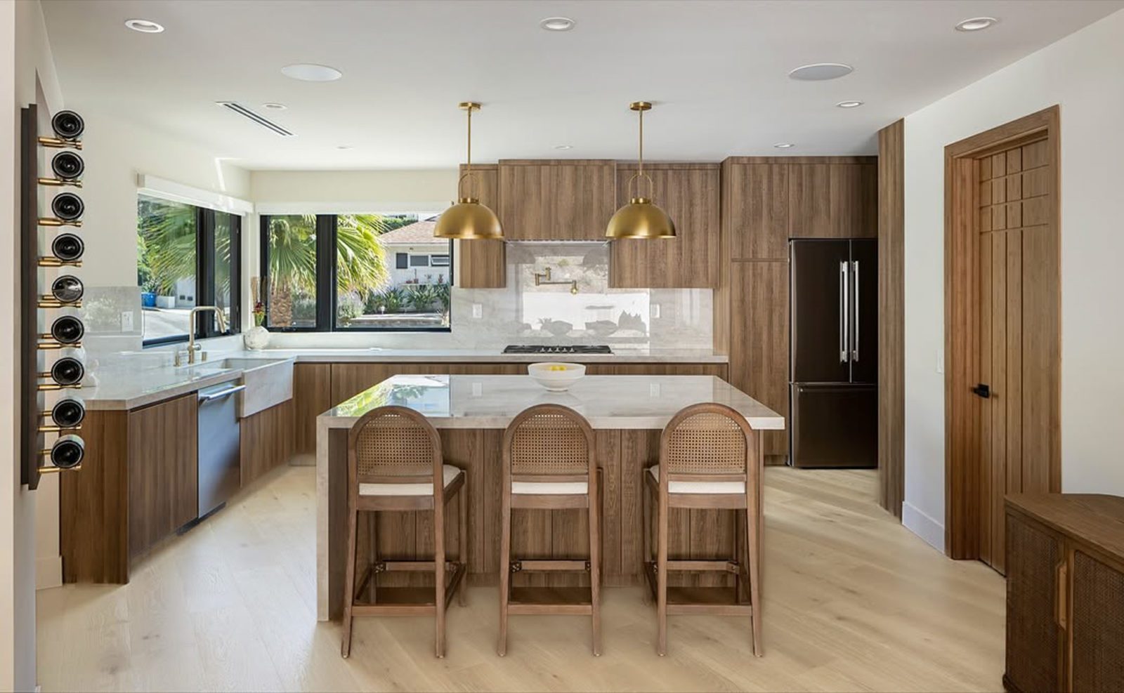 Beverly Hills - Alpine - Image 4
